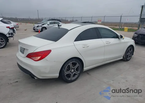 2014 Mercedes-Benz Cla 250 z USA, uszkodzony, nr VIN WDDSJ4EB5EN103888